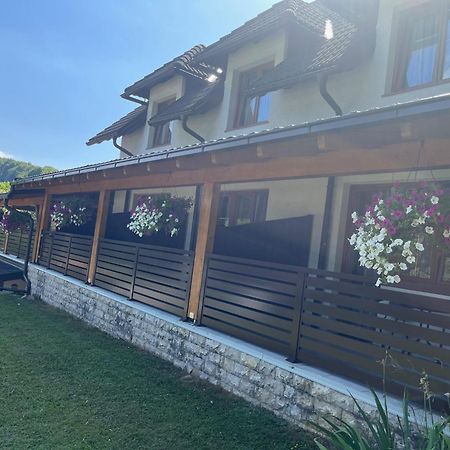 Guesthouse Villa Plitvicka Plitvička Jezera المظهر الخارجي الصورة